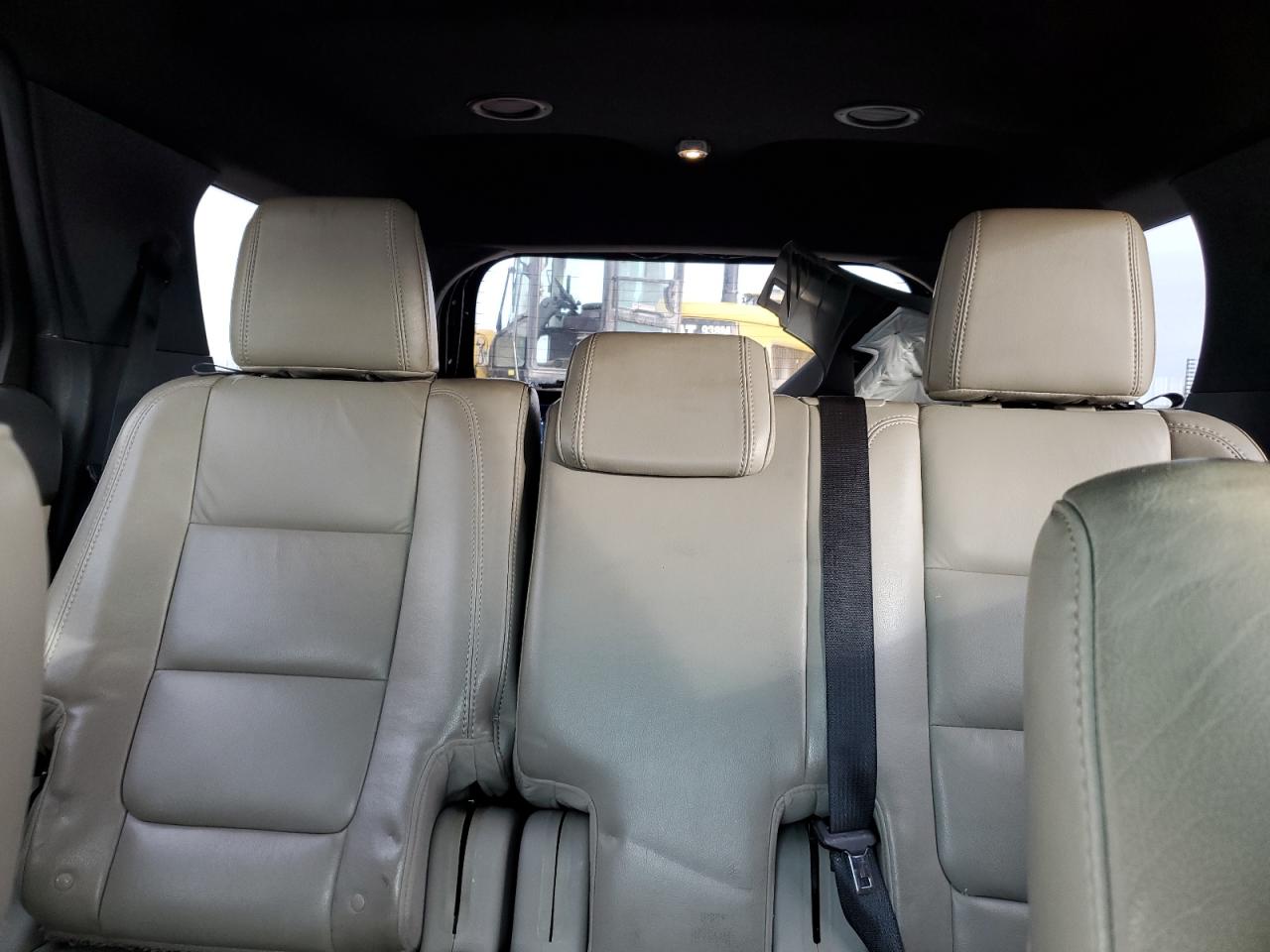 2012 Ford Explorer - Image 10