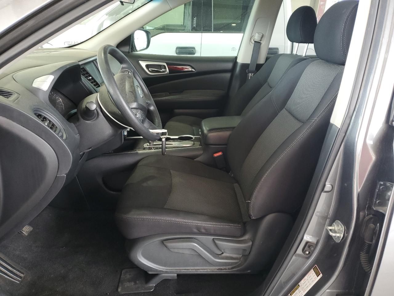 2020 Nissan Pathfinder - Image 7