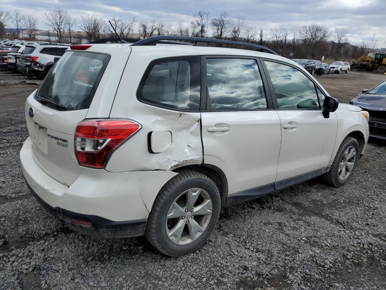 2015 Subaru Forester - Image 3