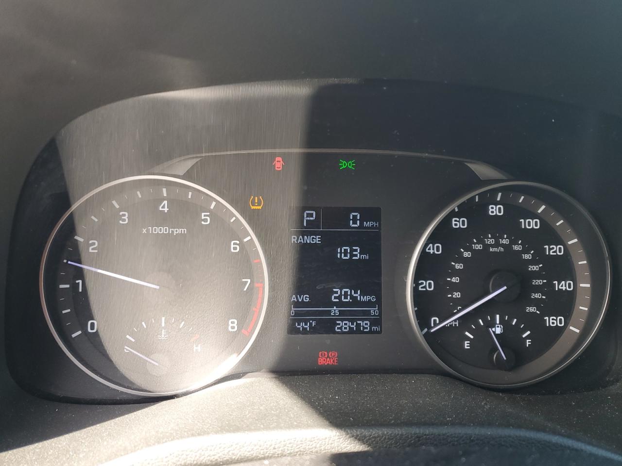 2018 Hyundai Elantra - Image 9