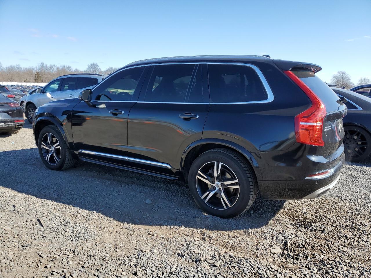 2016 Volvo XC90 - Image 2