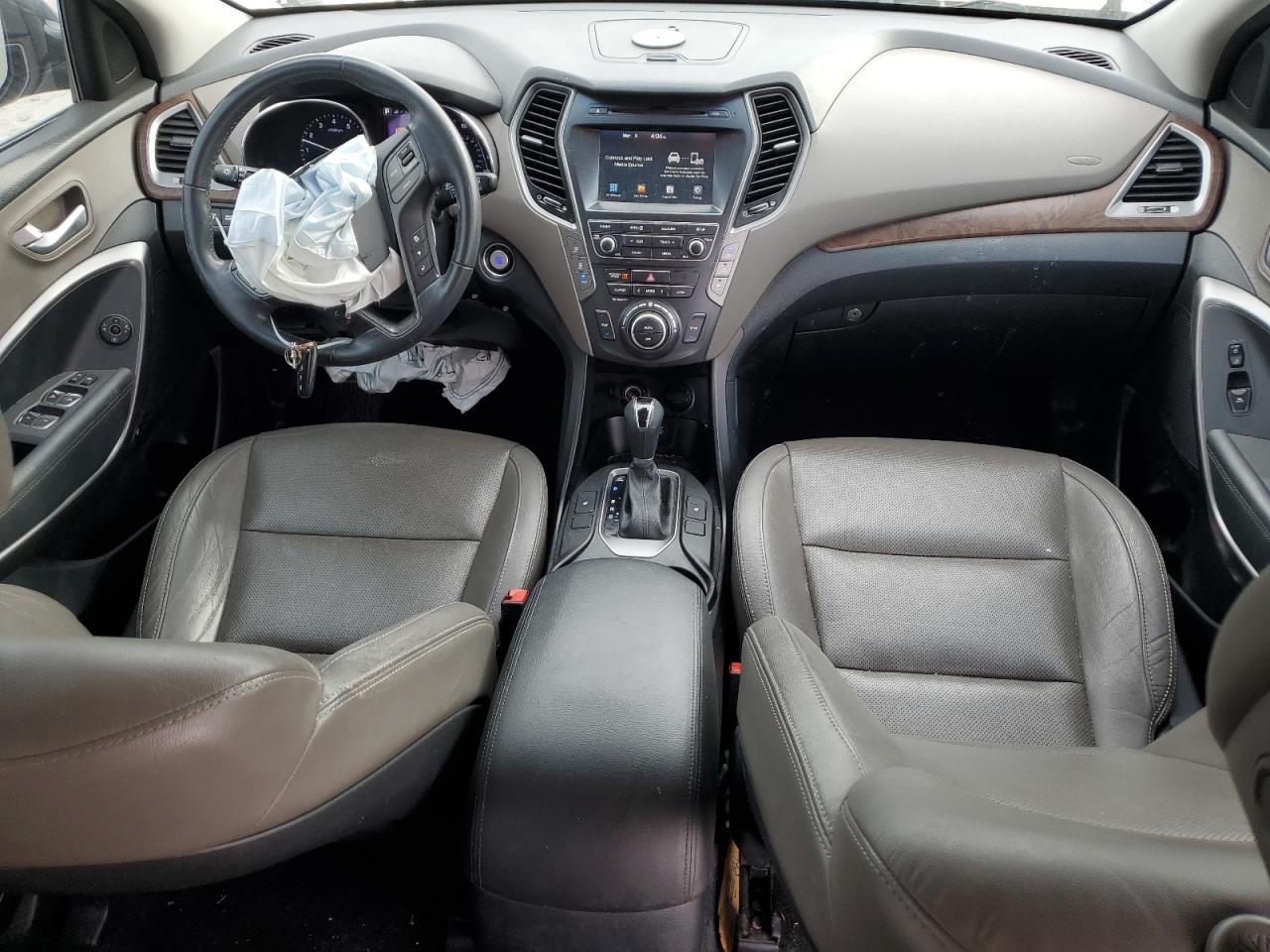 2018 Hyundai Santa Fe - Image 8