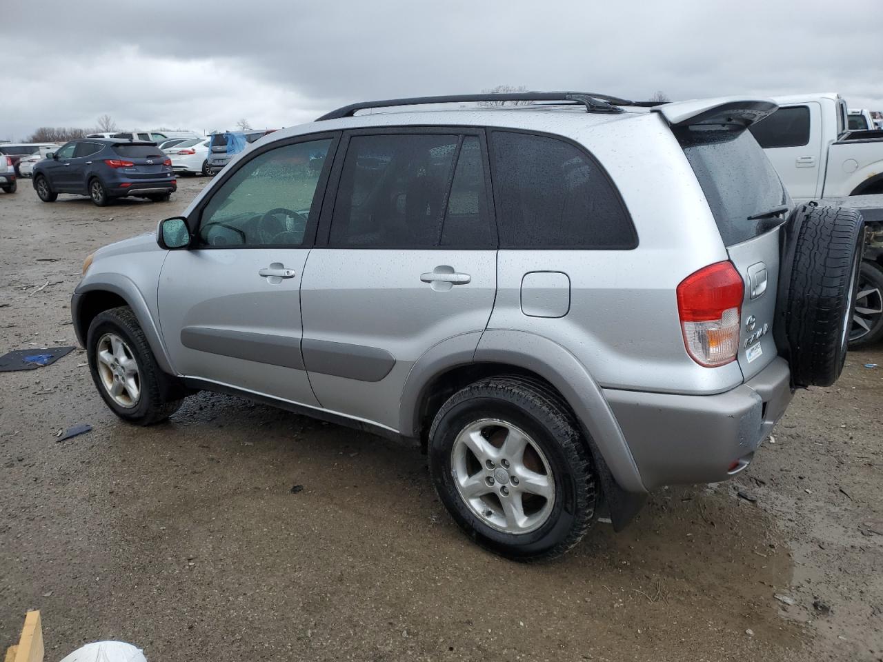 2001 Toyota RAV 4 - Image 2
