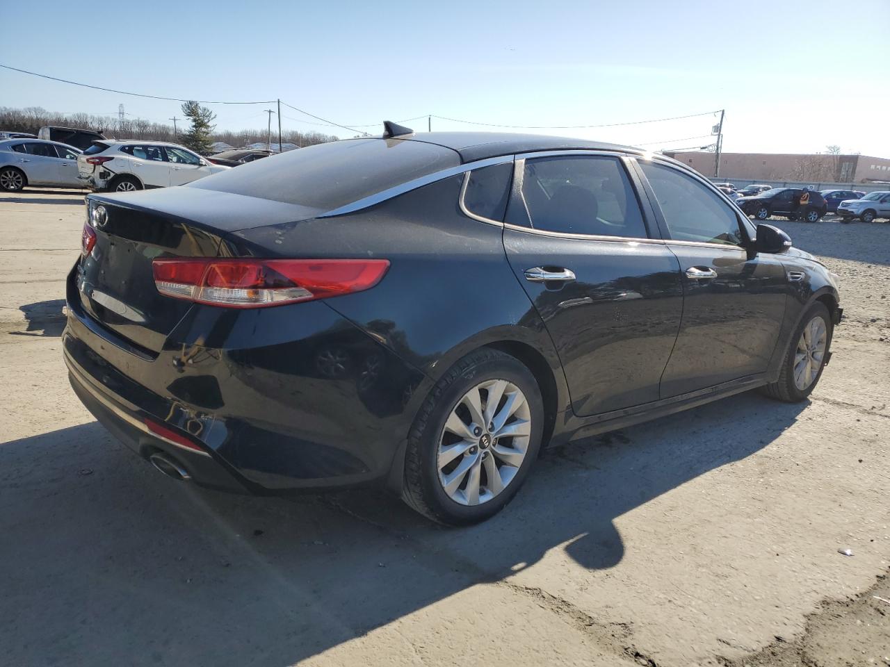 2018 Kia Optima - Image 3