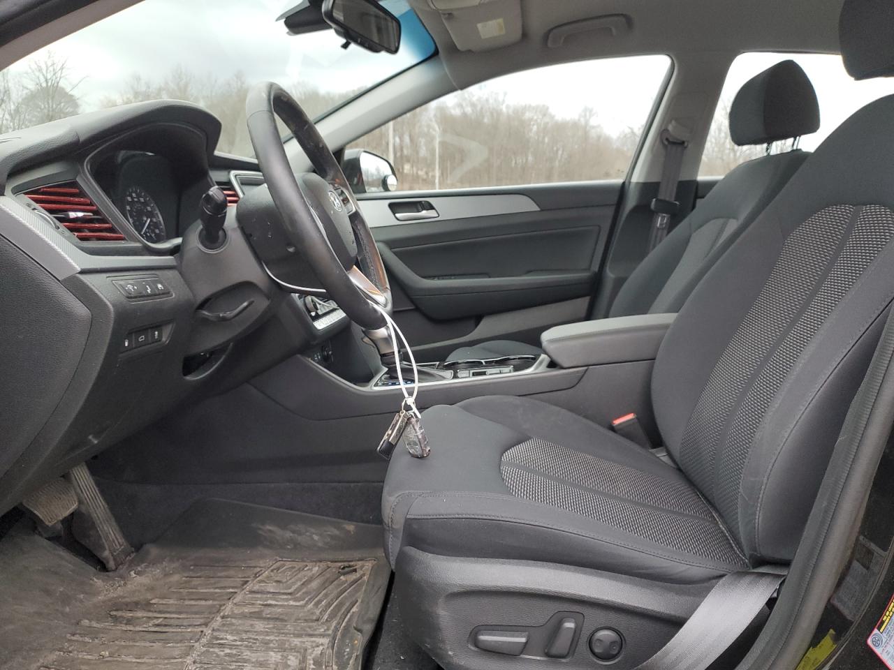 2018 Hyundai Sonata - Image 7