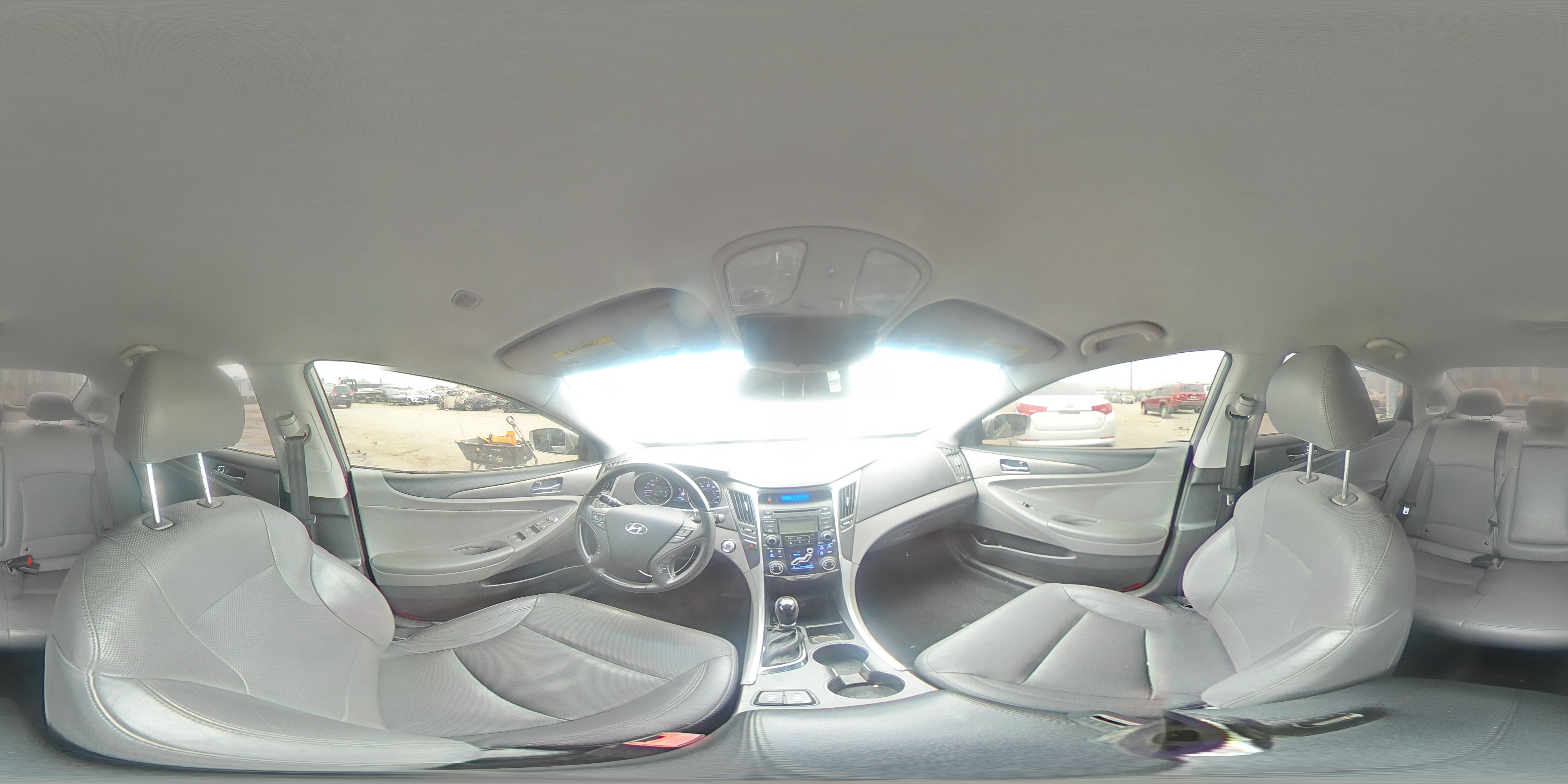 2012 Hyundai Sonata - Image 12