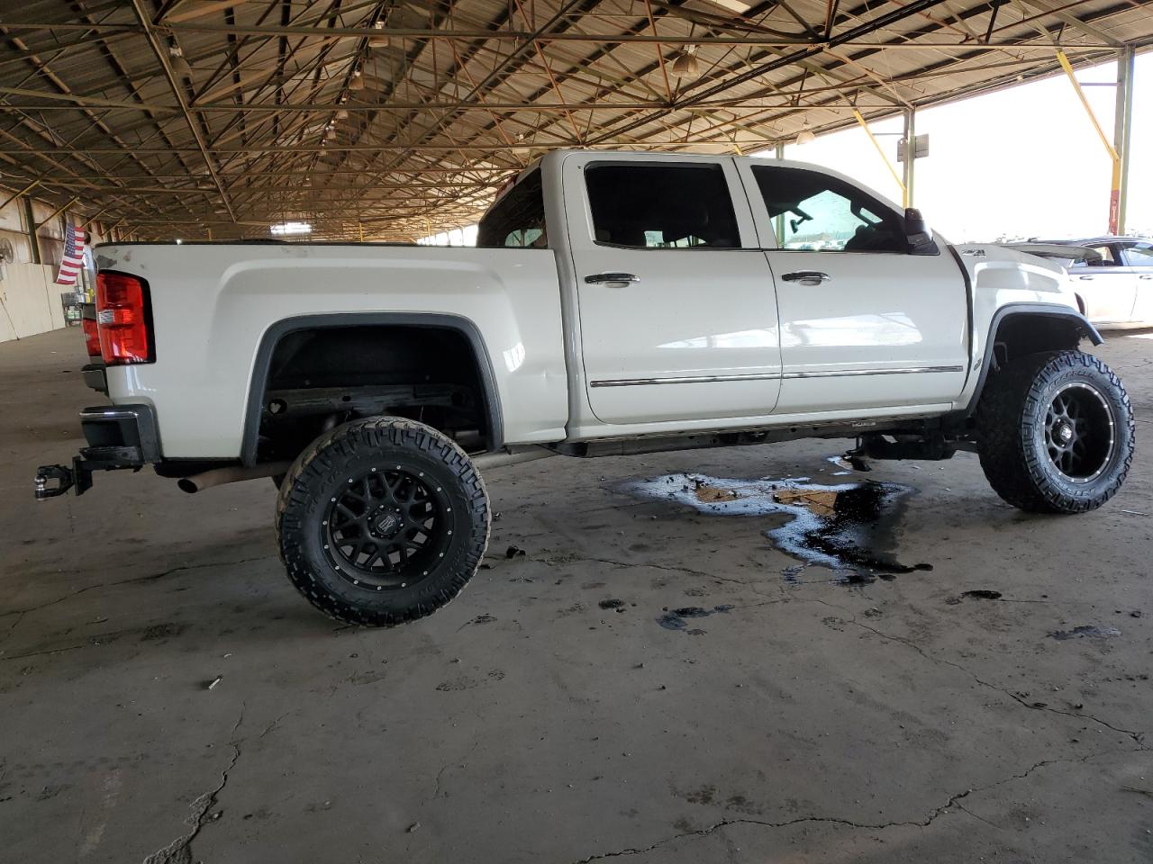 2014 GMC Sierra - Image 3