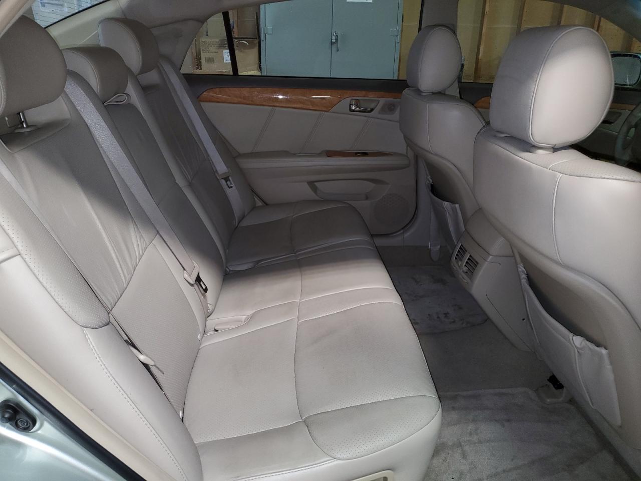 2007 Toyota Avalon - Image 10