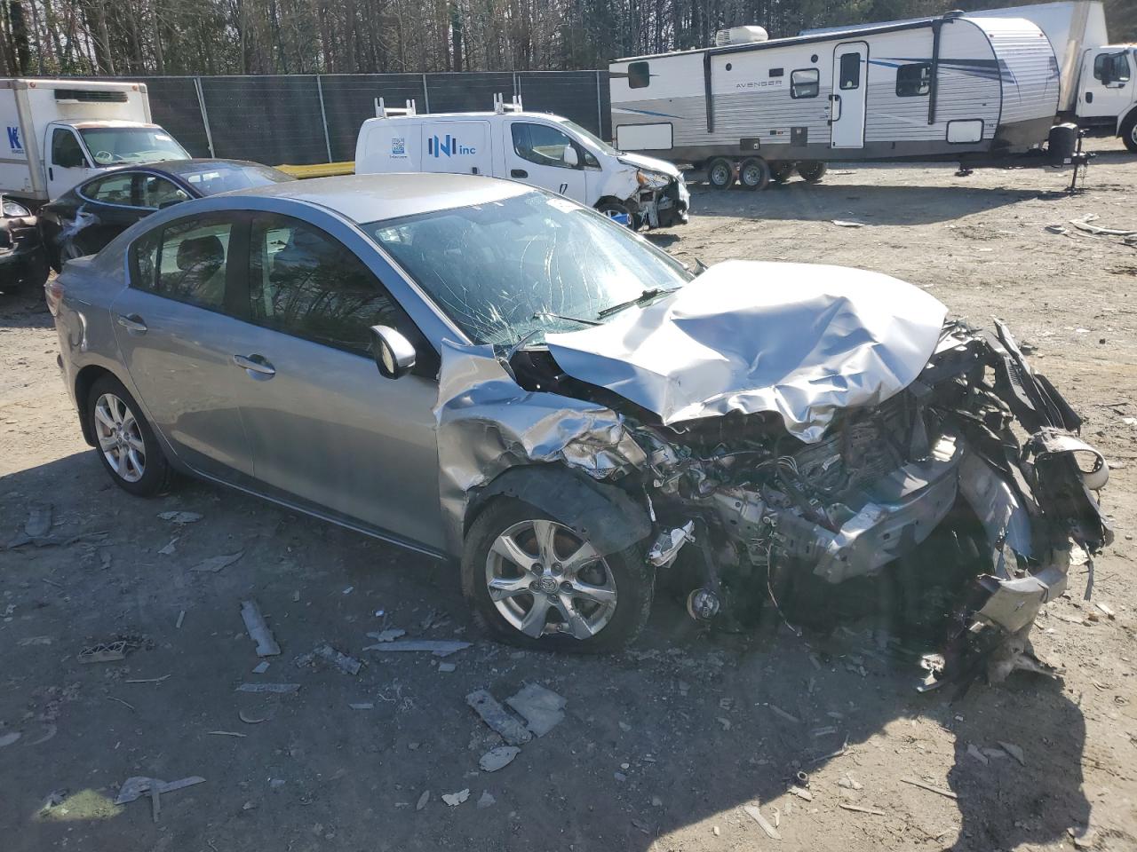2010 Mazda 3 - Image 4