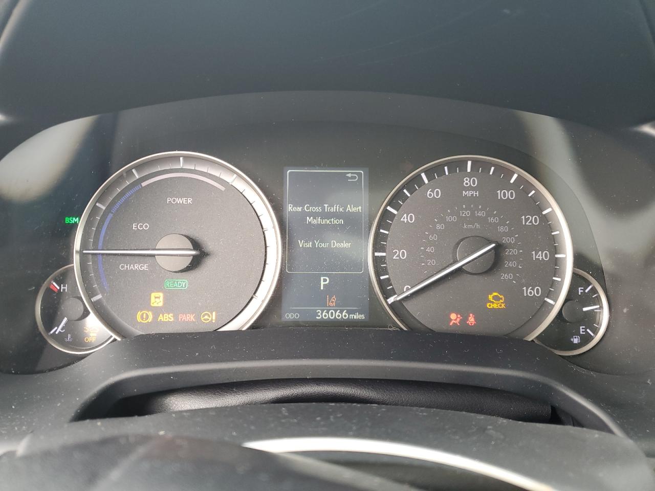 2020 Lexus RX - Image 9
