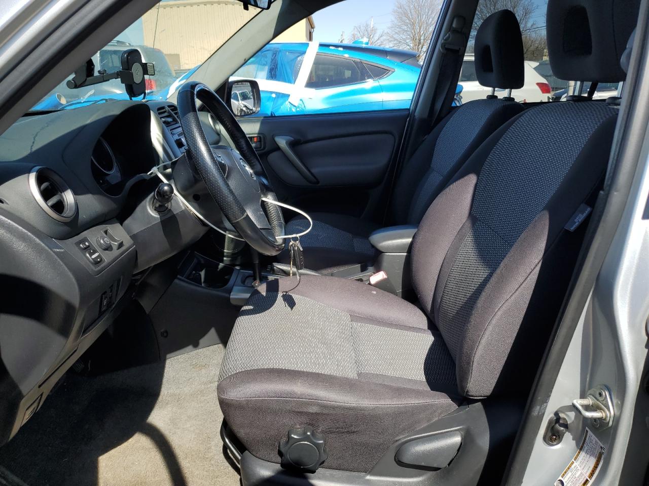 2005 Toyota RAV 4 - Image 7