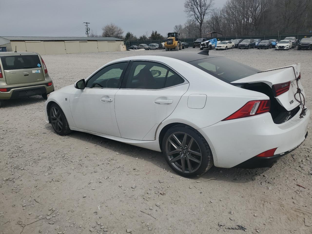 2014 Lexus IS - Image 2
