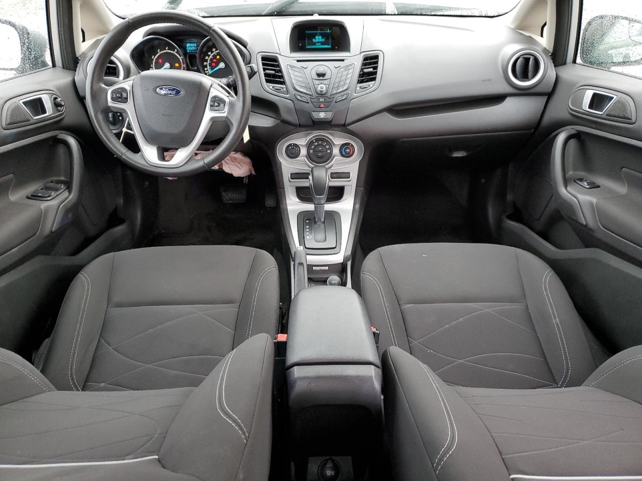 2014 Ford Fiesta - Image 8