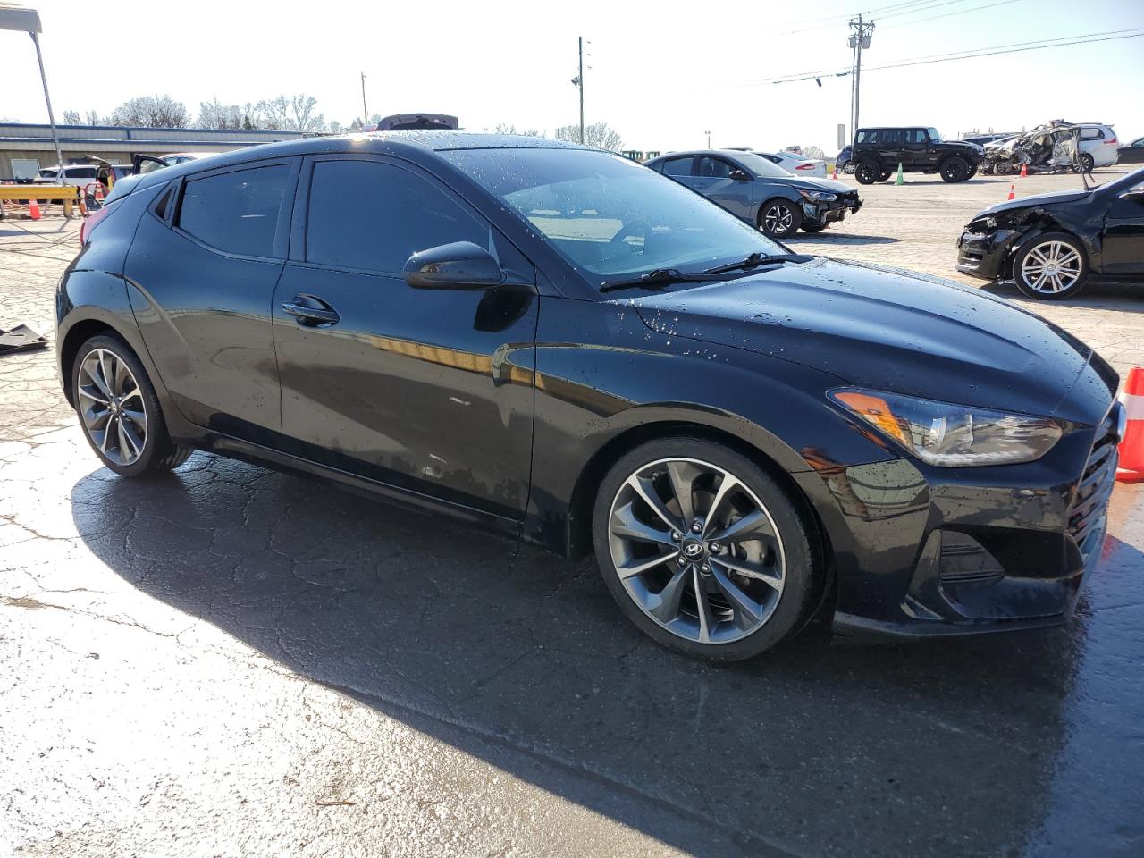 2020 Hyundai Veloster - Image 4