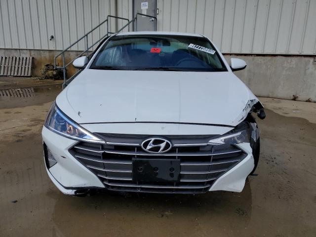  HYUNDAI ELANTRA 2020 Белы
