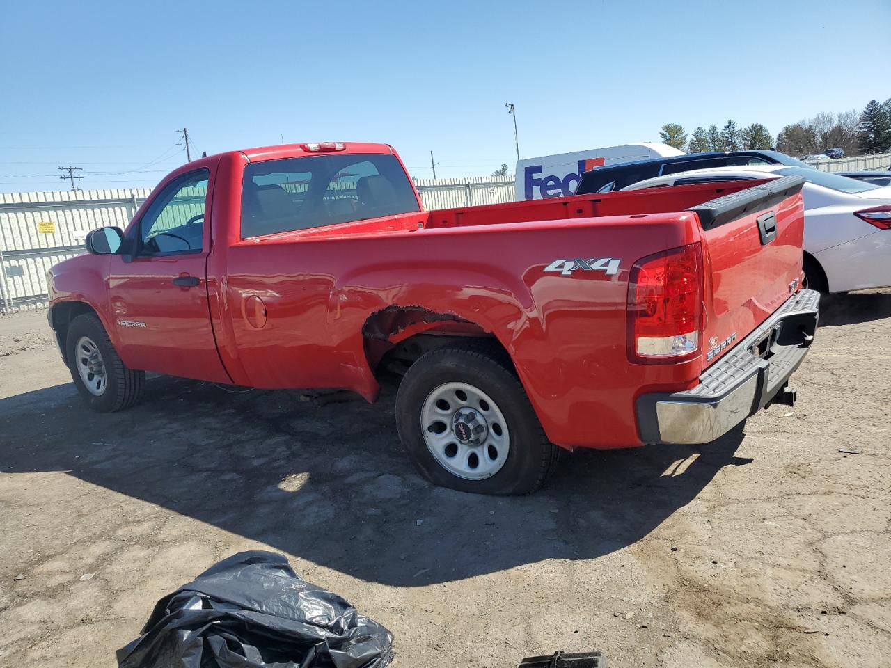 2007 GMC Sierra - Image 2
