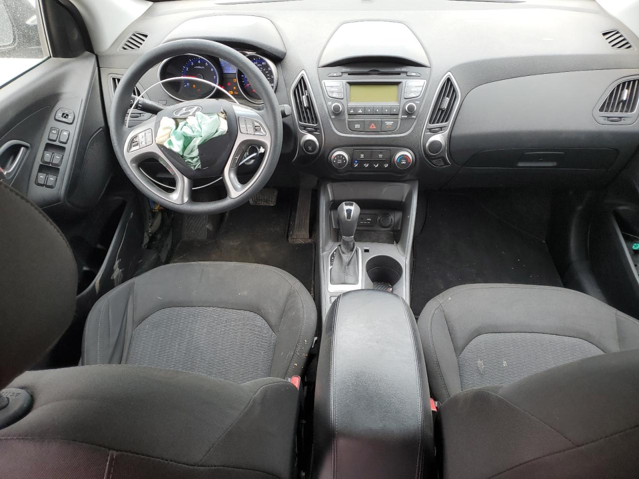 2015 Hyundai Tucson - Image 8