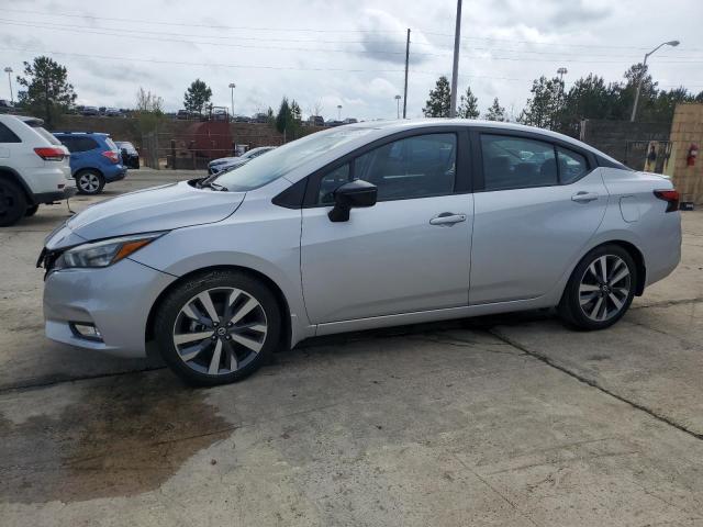  NISSAN VERSA 2020 Сріблястий