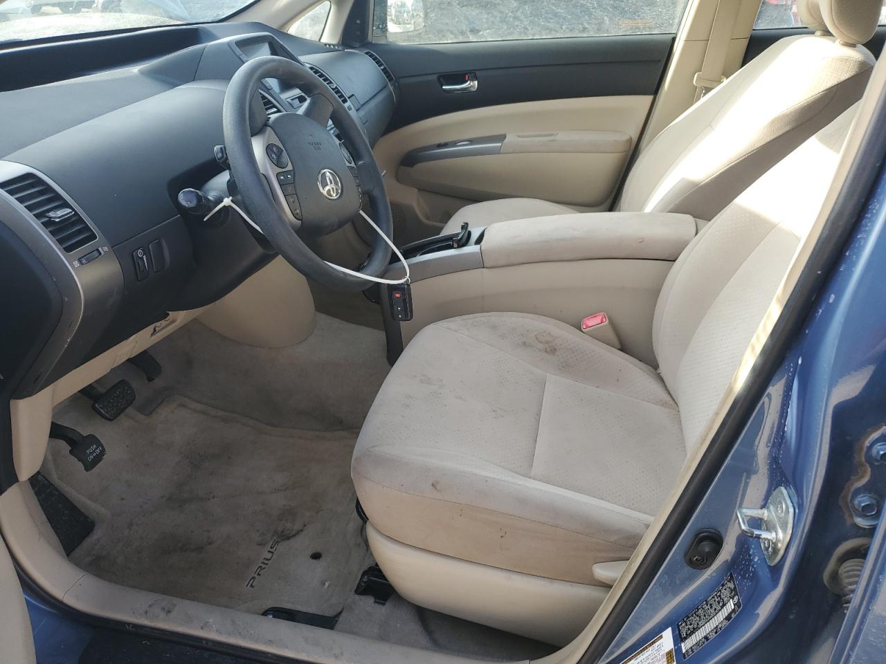 2004 Toyota Prius - Image 7