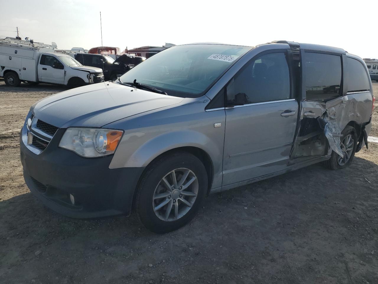 2014 Dodge Caravan - Image 1
