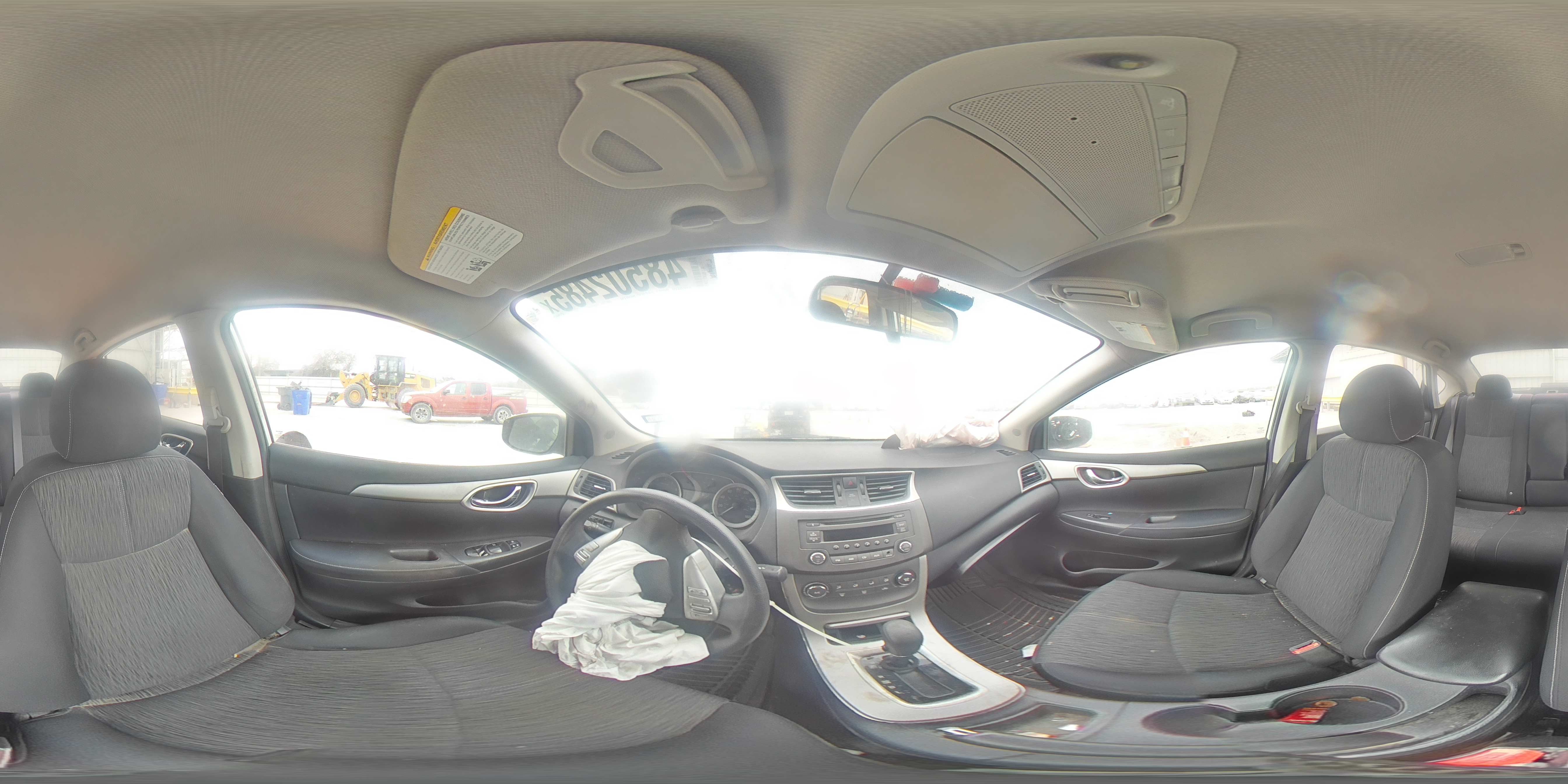 2014 Nissan Sentra - Image 13