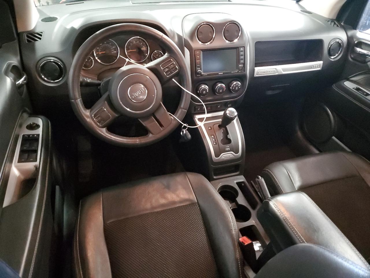 2014 Jeep Compass - Image 8