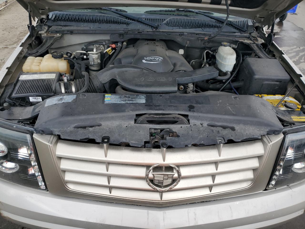 2004 Cadillac Escalade Luxury VIN: 1GYEK63N54R209580 Lot: 49818065