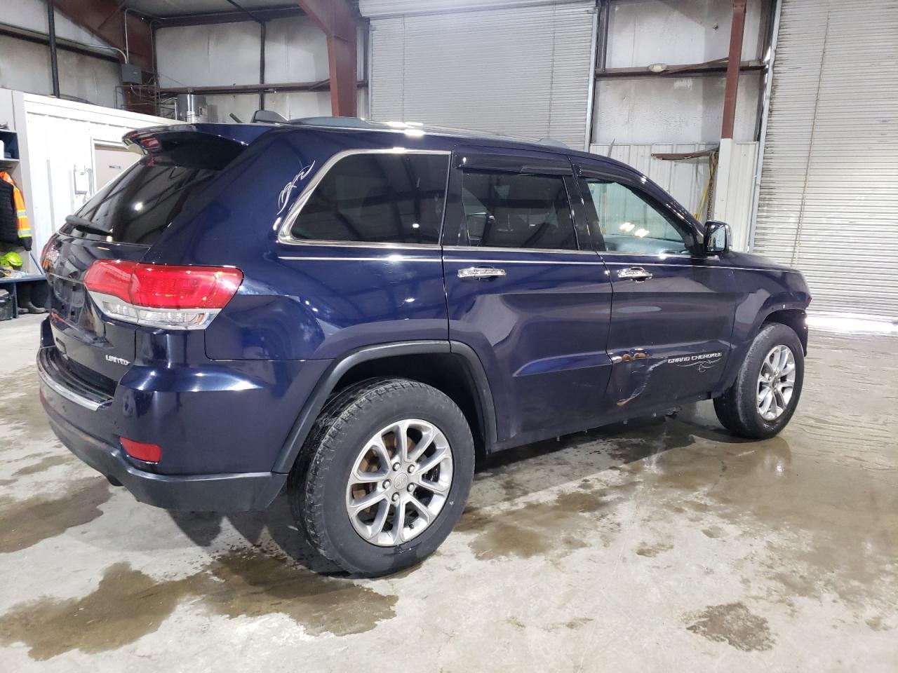 2015 Jeep Grand Cherokee - Image 3