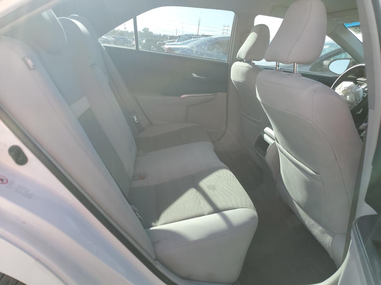 2014 Toyota Camry - Image 11