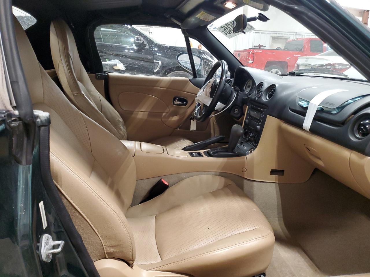 2002 Mazda MX-5 - Image 10
