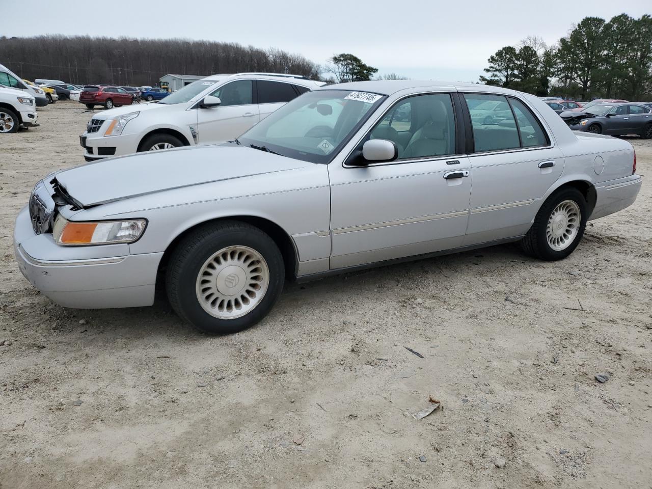 2000 Mercury Grand Marquis Ls for Sale in Hampton, VA - Front End