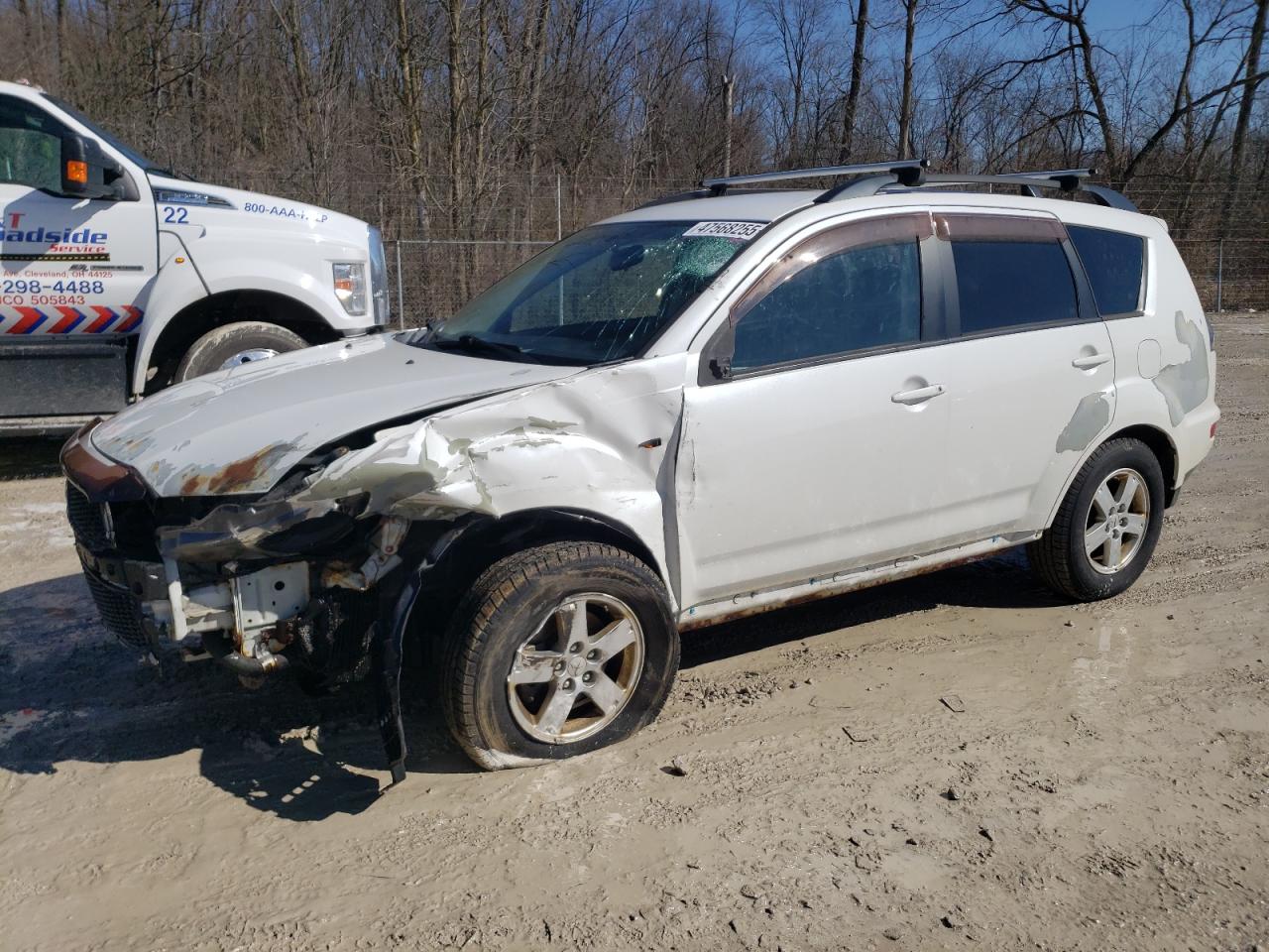 2010 Mitsubishi Outlander - Image 1