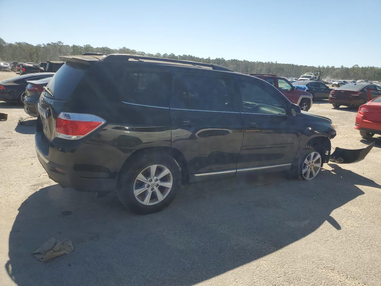 2013 Toyota Highlander - Image 3