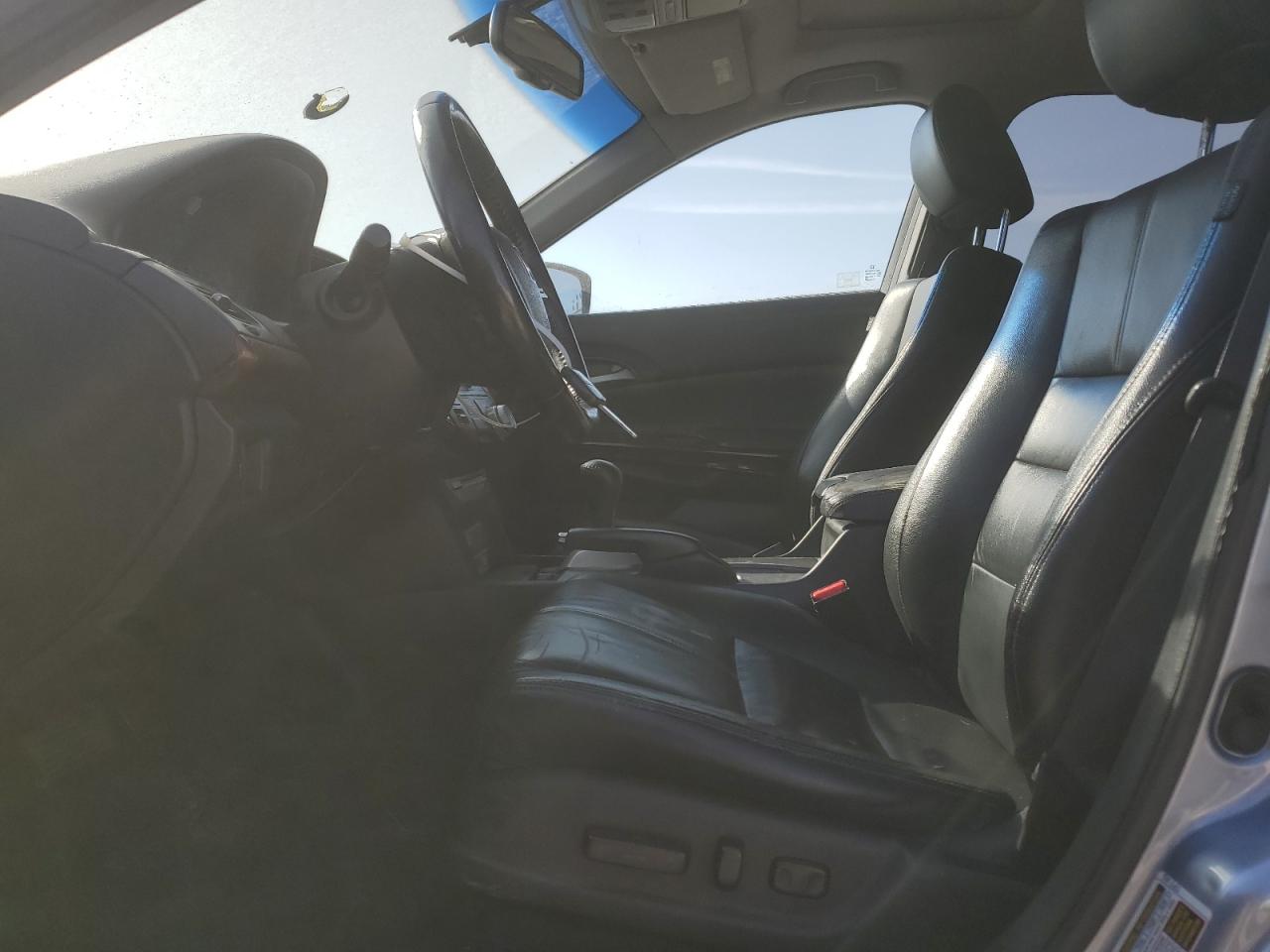 2010 Honda Accord - Image 7