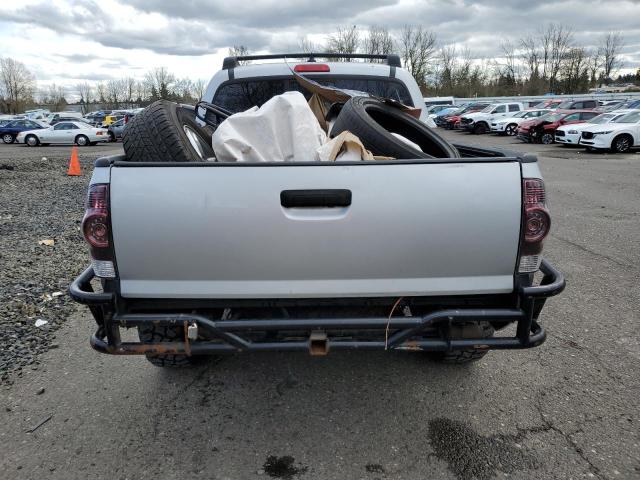  TOYOTA TACOMA 2012 Серый