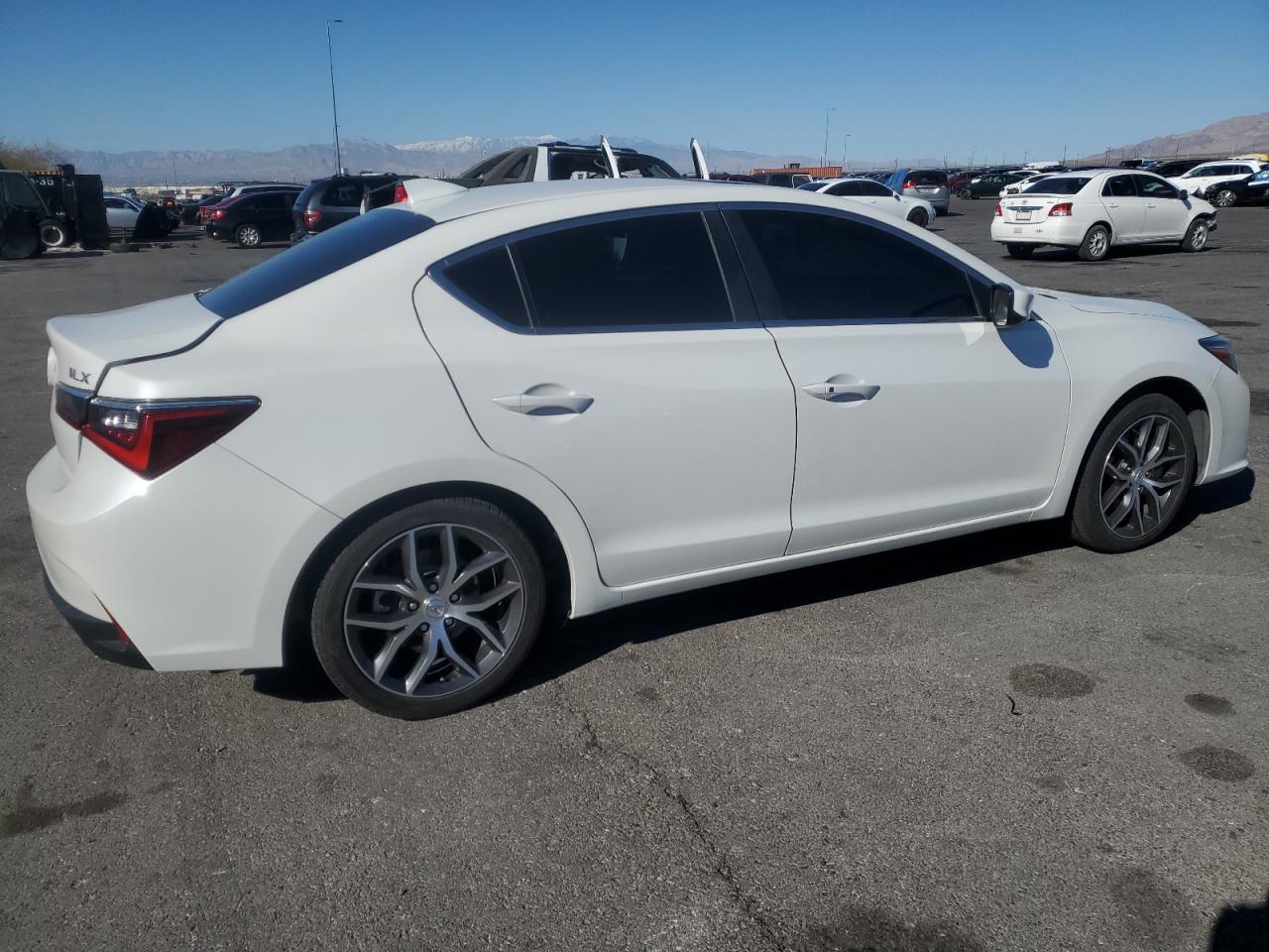2020 Acura ILX - Image 3