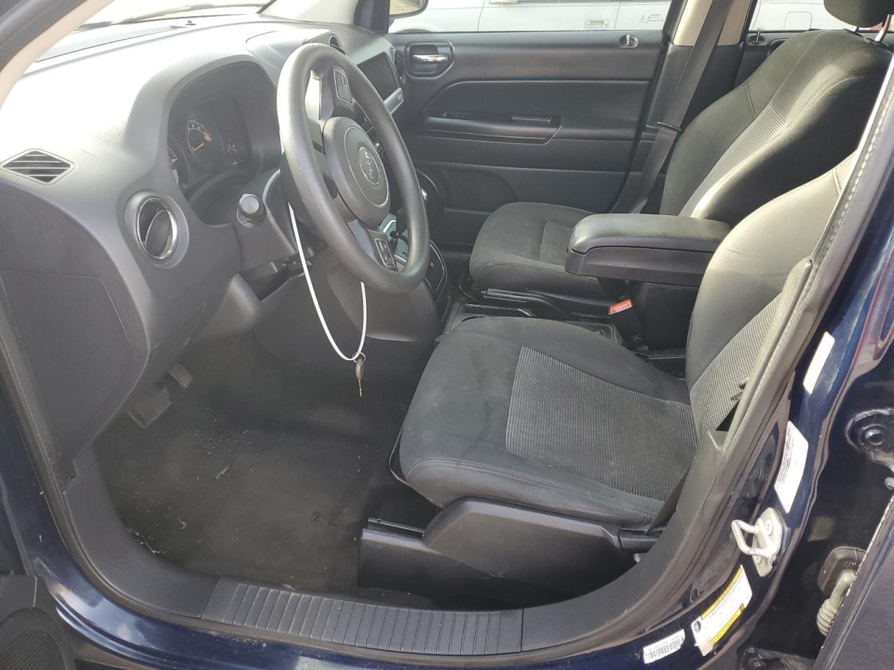 2016 Jeep Compass - Image 7