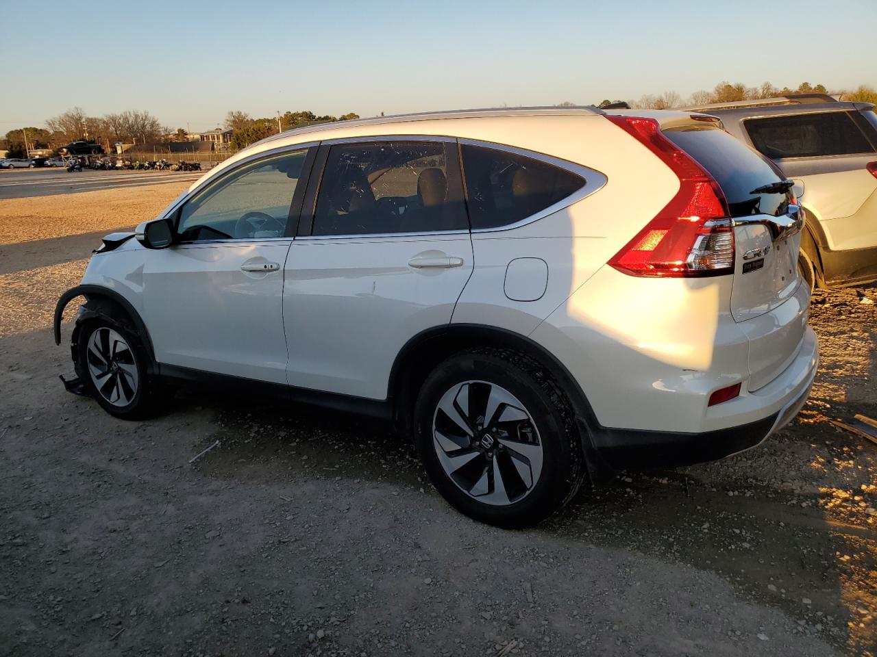 2016 Honda CR-V - Image 2