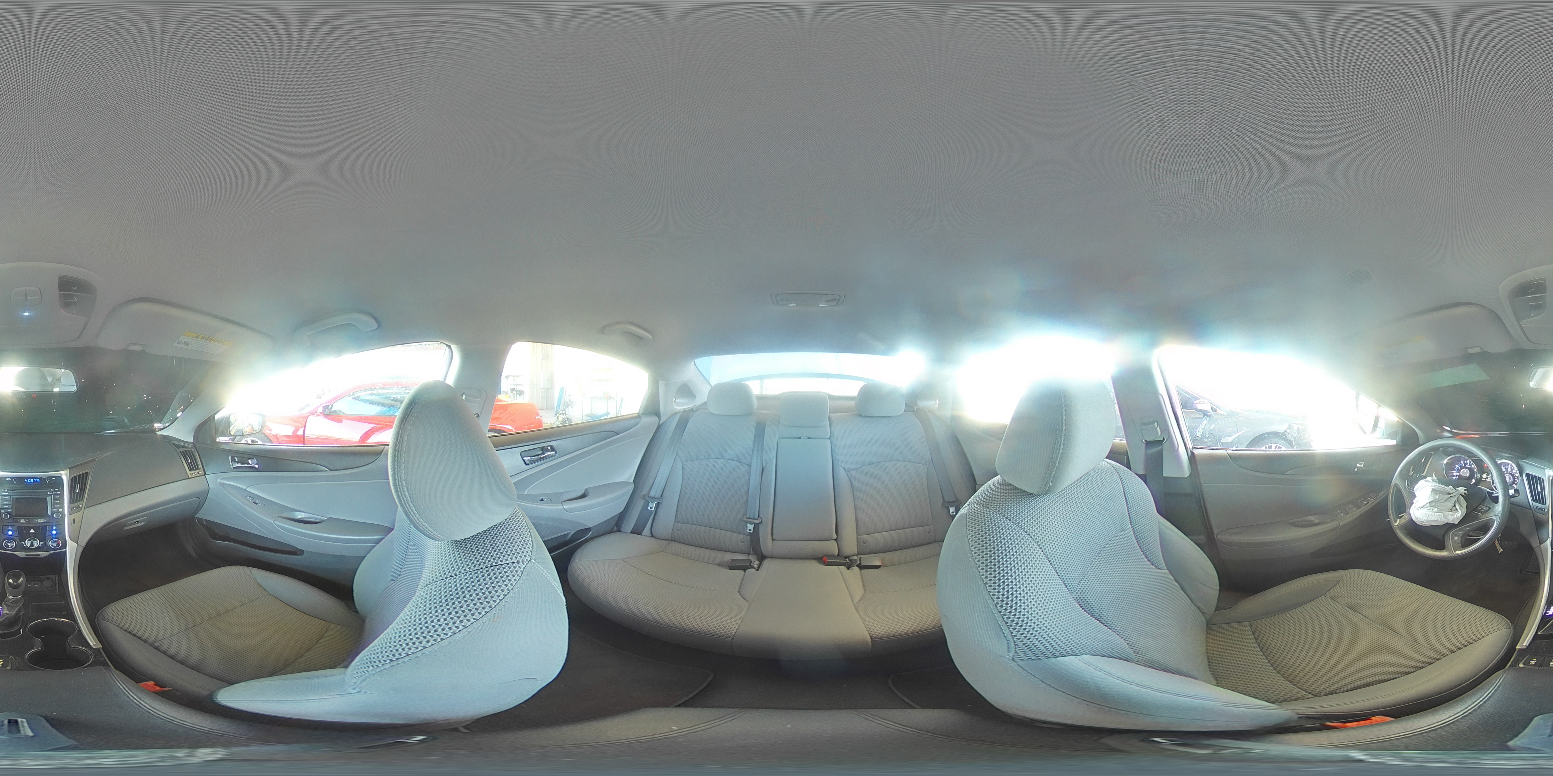 2014 Hyundai Sonata - Image 14