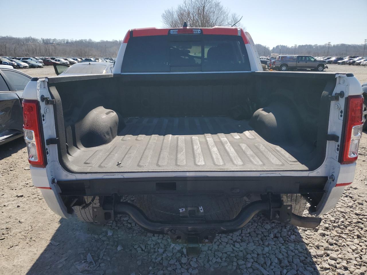 2019 RAM 1500 - Image 6