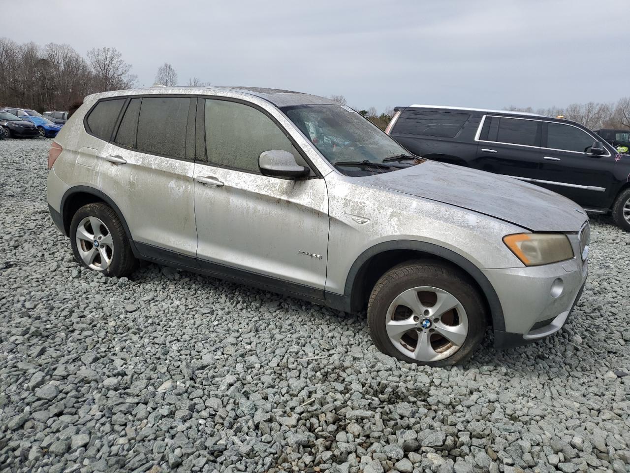 2011 BMW X3 - Image 4