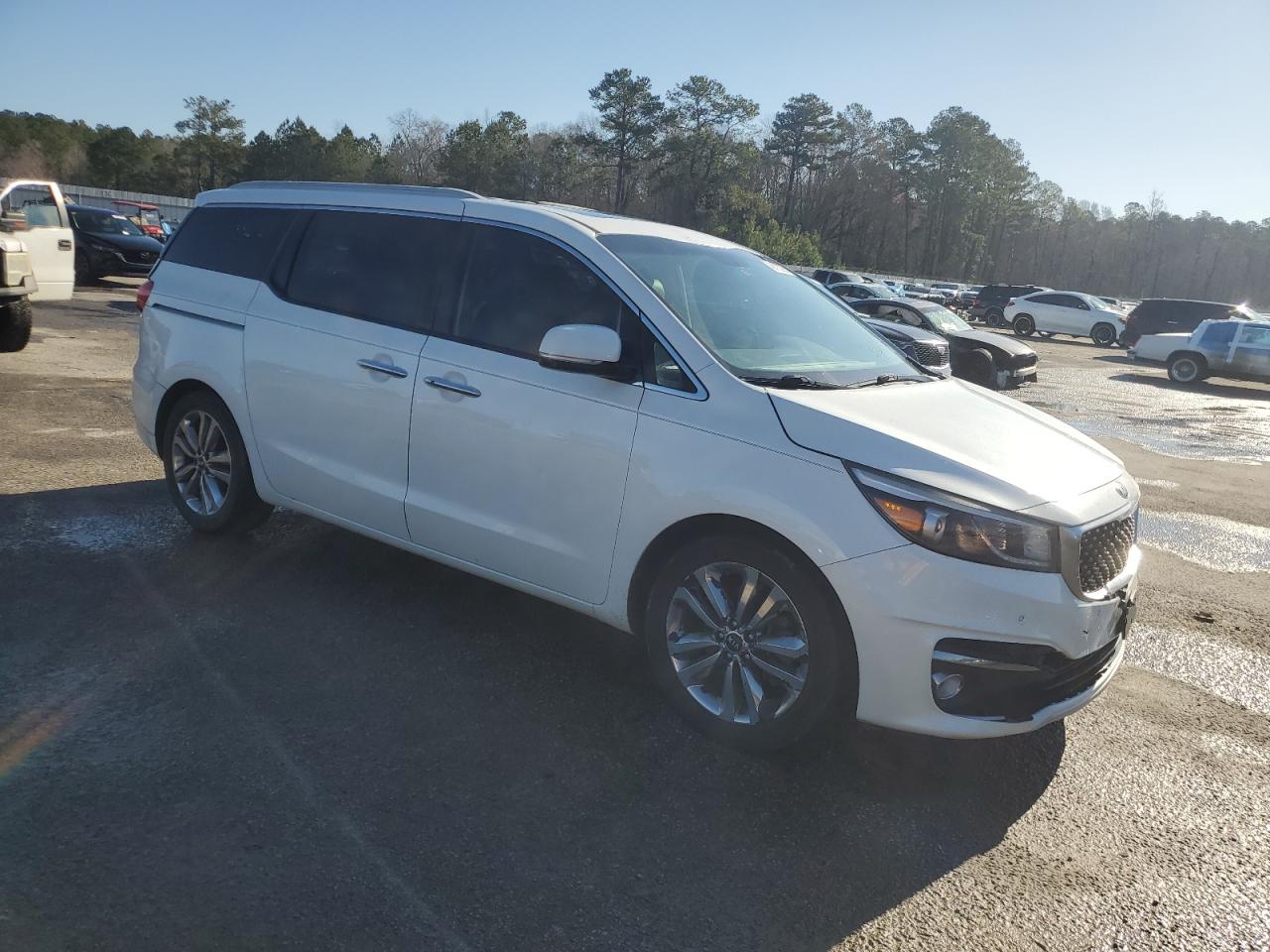 2015 Kia Sedona - Image 4