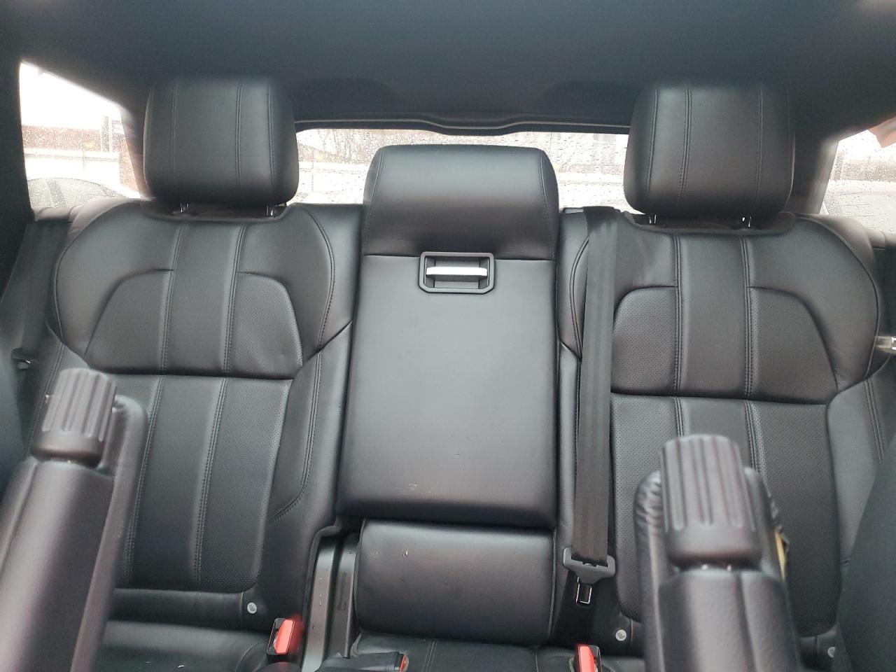 2016 Land Rover Range Rover - Image 10