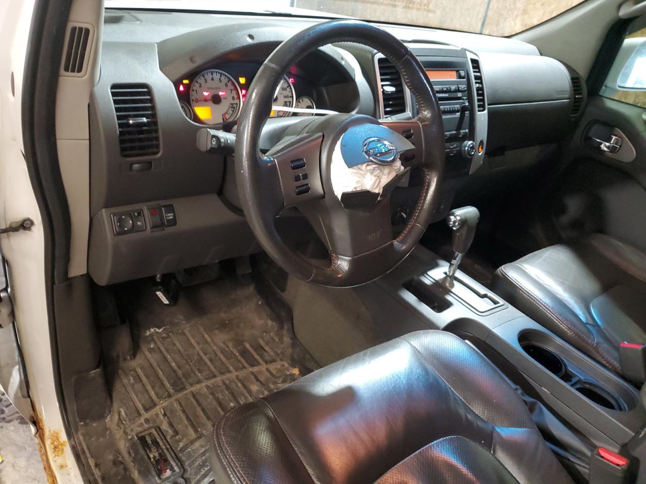 2009 Nissan Navara (Frontier) - Image 8