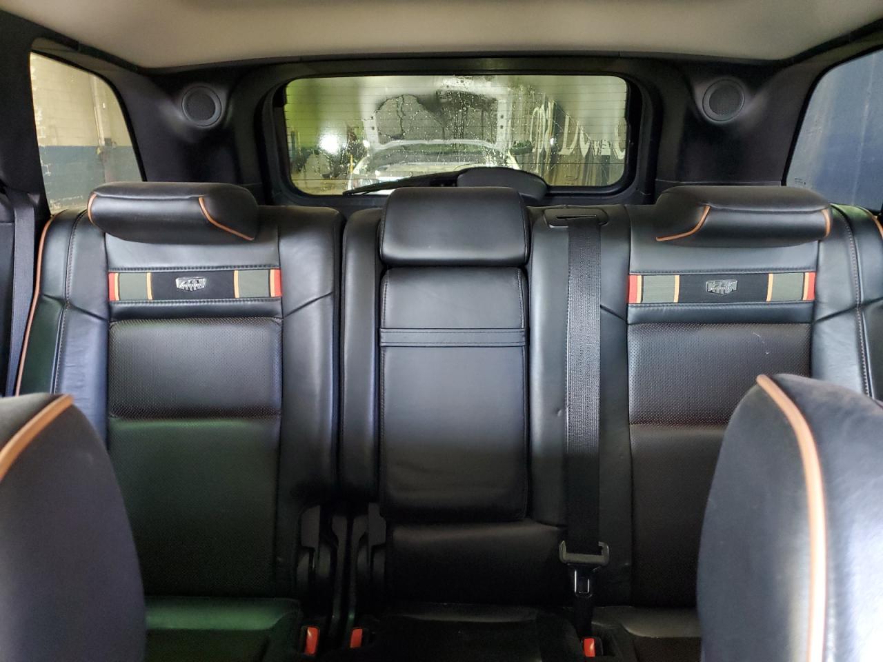 2011 Jeep Grand Cherokee - Image 10