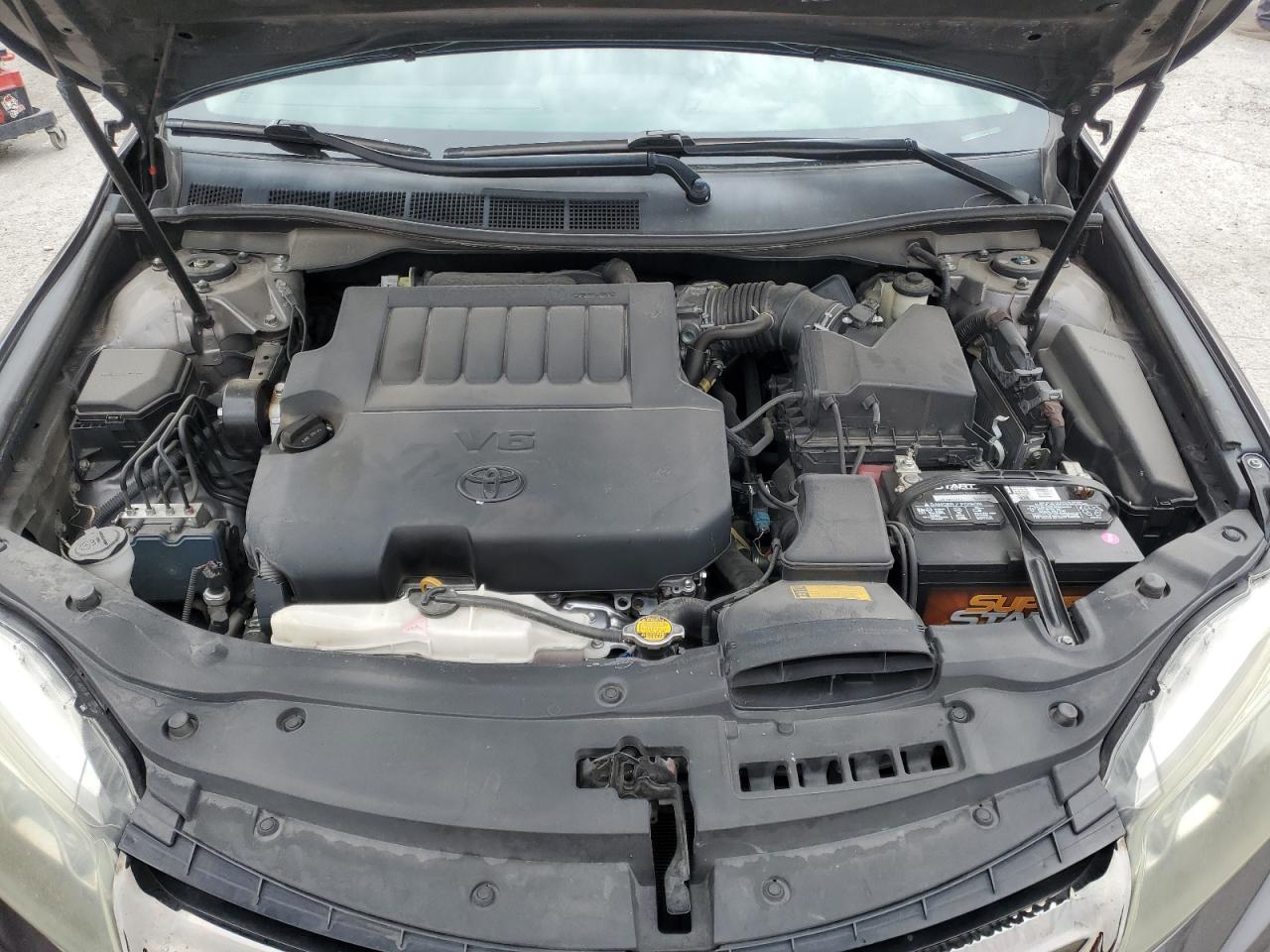 2015 Toyota Camry - Image 11