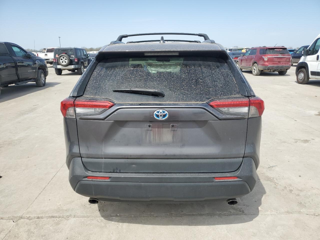 2020 Toyota RAV 4 - Image 6