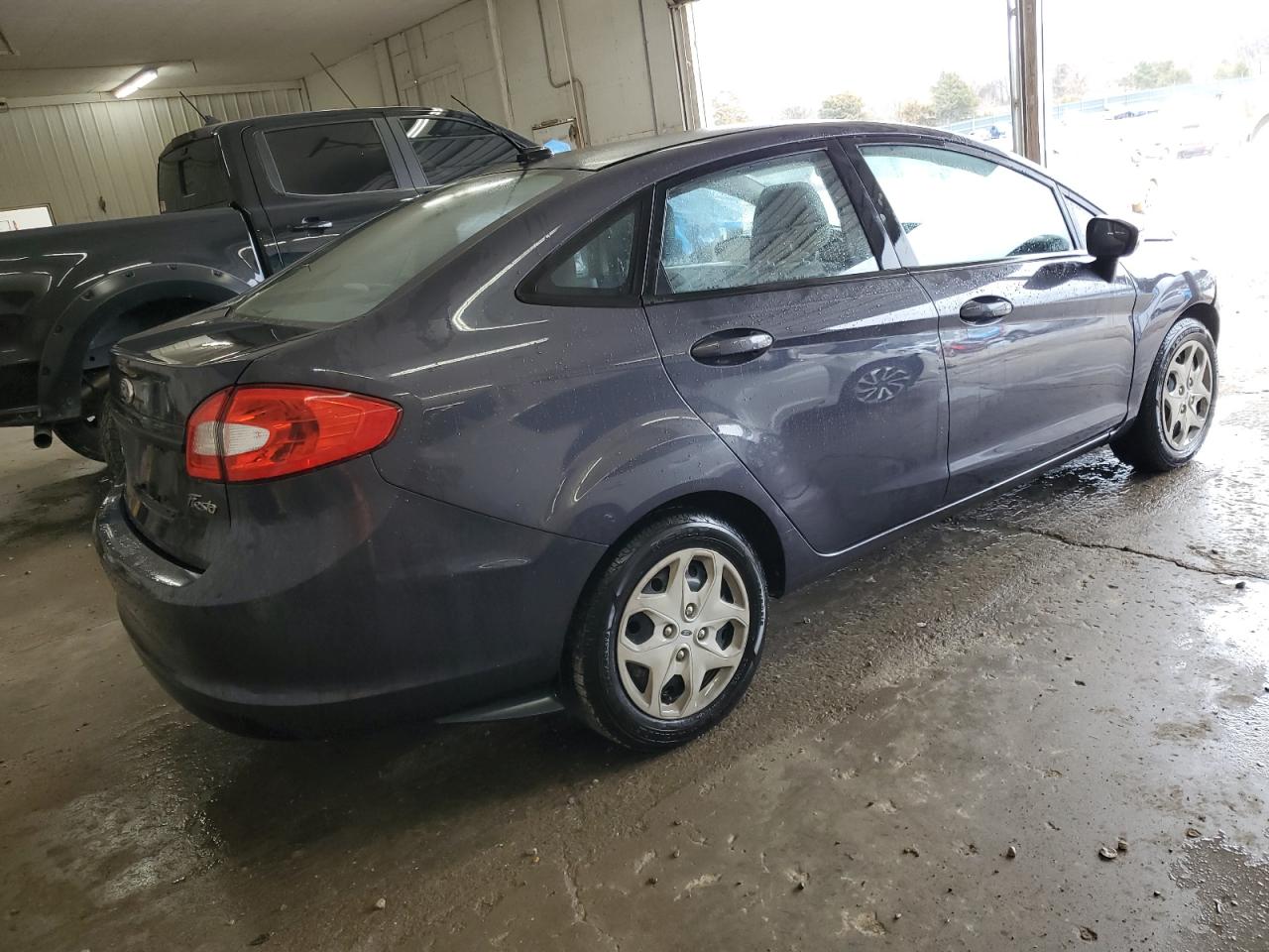 2013 Ford Fiesta - Image 3