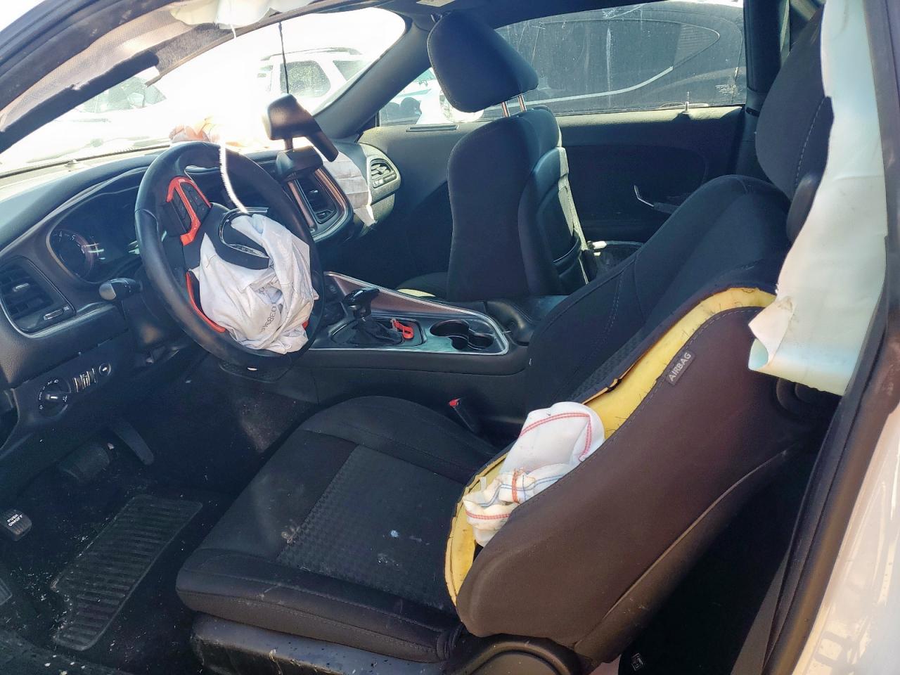 2019 Dodge Challenger - Image 7