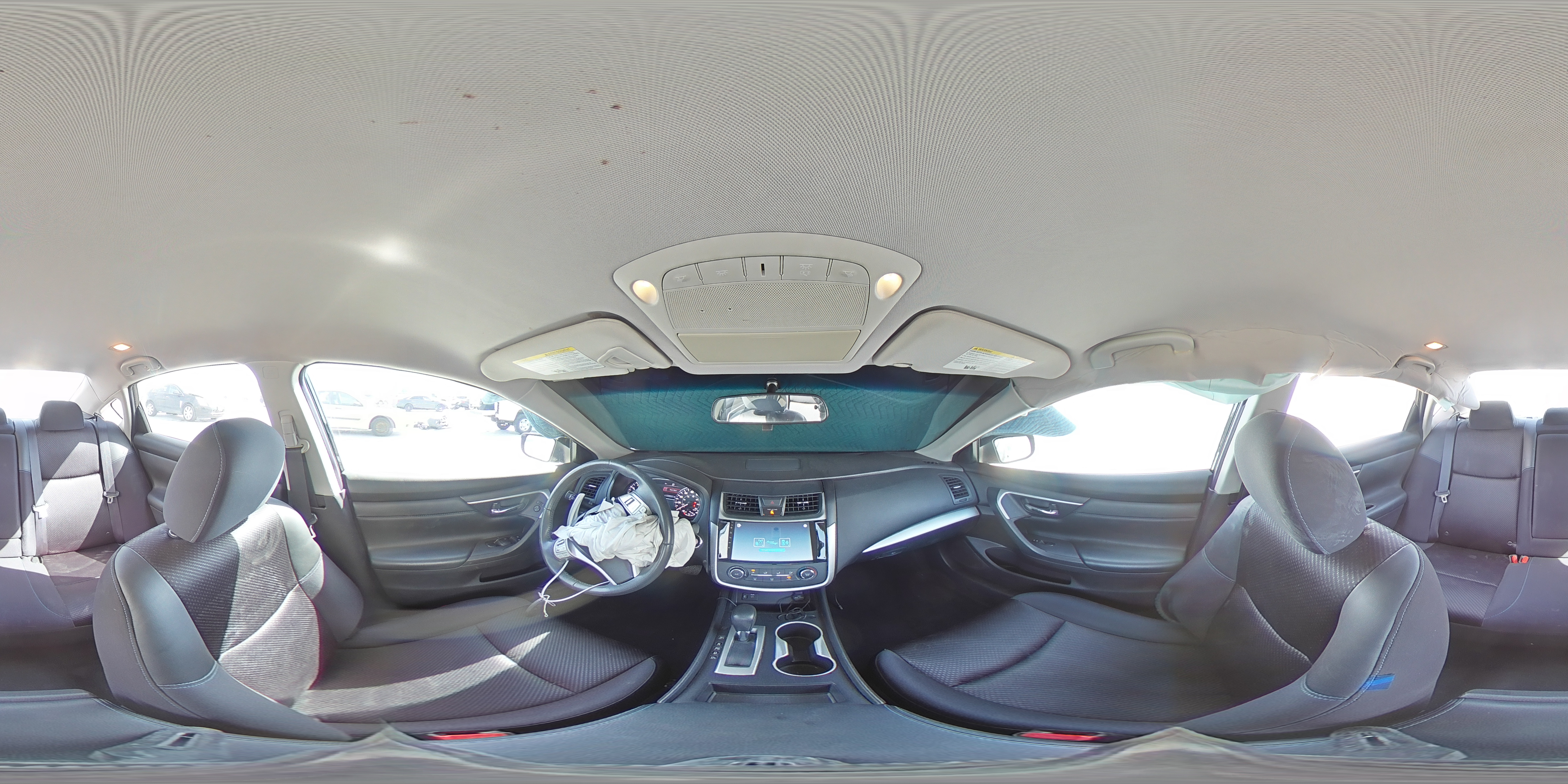 2016 Nissan Altima - Image 12